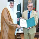 Ambassador Nawaf bin Said Al-Malky, Ambassador of the Kingdom of Saudi Arabia presented an invitation letter from His Royal Highness Crown Prince Mohammed bin Salman bin Abdul Aziz Al Saud to Prime Minister Shehbaz Sharif to participate in the ninth Future Investment Initiatives (FII) Forum to be held in Riyadh from 27-30 October, 2025