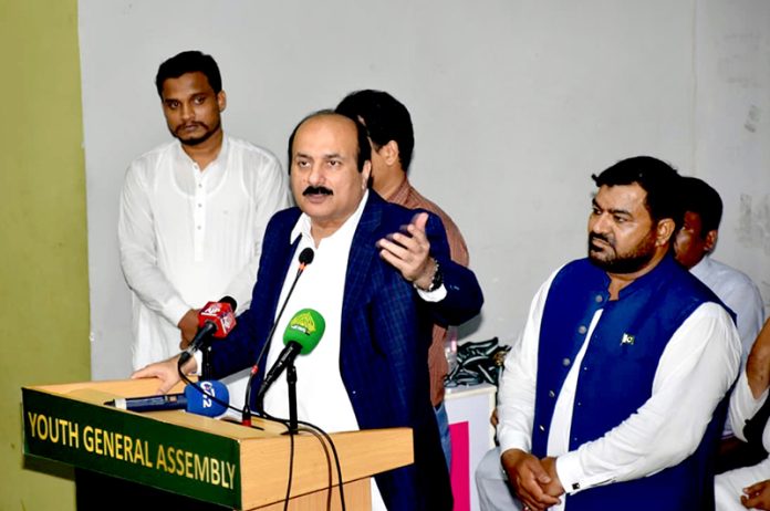 Chairman Prime Minister Youth Program Rana Mashhood Ahmed addressing the Quaid-e-Azam Gold Medal Award Ceremony at Gaddafi Stadium
