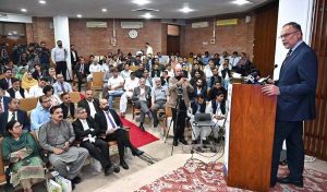 Federal Minister of Planning, Development and Special Initiatives Prof. Ahsan Iqbal addressing at launching ceremony of the 7th Agricultural Census-2024 titled “Integrated Digital Count” at National Agricultural Research Centre (NARC).