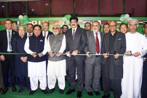 Sindh Chief Minister Syed Murad Ali Shah, along with Minister Saeed Ghani and KCCI office bearers, inaugurates the ‘My Karachi – Oasis of Harmony Exhibition 2025’.