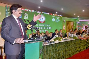 Sindh Chief Minister Syed Murad Ali Shah, along with Minister Saeed Ghani and KCCI office bearers, inaugurates the ‘My Karachi – Oasis of Harmony Exhibition 2025’.