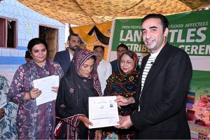 Chairman Pakistan People’s Party, Bilawal Bhutto Zardari along with Central President of Pakistan People’s Party Women's Wing, MPA Faryal Talpur meeting with people during his visit to the newly constructed houses being built under Sindh Peoples Housing for flood victims at Khair Muhammad Brohi Village near Ratodero