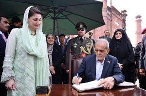 During a solemn visit to Mazar-e-Iqbal, Iran’s President Dr. Masoud Pezeshkian honored Allama Dr. Muhammad Iqbal—revered as the Poet of the East—by laying a floral wreath and inscribing a heartfelt message in the guest book, reaffirming Iqbal’s profound influence across borders