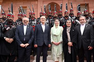 Following a solemn wreath-laying ceremony at Mazar-e-Iqbal in honor of Dr. Muhammad Iqbal, Iran’s President Dr. Masoud Pezeshkian and Punjab Chief Minister Maryam Nawaz Sharif joined their delegations for a commemorative group photo, celebrating the legacy of the ‘Poet of the East