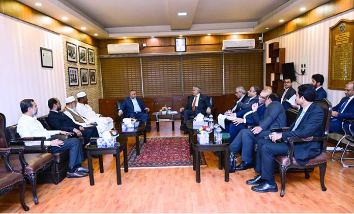 Deputy Prime Minister and Foreign Minister, Senator Mohammad Ishaq Dar, in a meeting with delegation of Bangladesh Jamaat-e-Islami led by Dr. Syed Abdullah Mohammed Taher, Naib Ameer