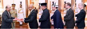 President Asif Ali Zardari receiving credentials from the envoys of Sri Lanka, Indonesia (Chairman ASEAN Countries), Kyrgyzstan, Austria, and Germany at Aiwan-e-Sadr.