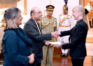 Ambassador-designate of the Federal Republic of Germany, Mrs. Ina Ruth Luise Lepel, presenting her credentials to President Asif Ali Zardari at Aiwan-e-Sadr.