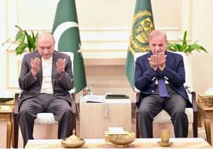 President Asif Ali Zardari offers condolences over the demise of Prime Minister Muhammad Shehbaz Sharif's cousin Mian Shahid Shafi.