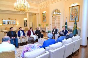 President Asif Ali Zardari offers condolences over the demise of Prime Minister Muhammad Shehbaz Sharif's cousin Mian Shahid Shafi.