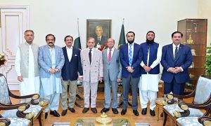 Dr. Nisar Cheema and Zulfiqar Cheema called on Prime Minister Muhammad Shehbaz Sharif in Islamabad on August 22, 2025. Federal Minister for Information and Broadcasting Attaullah Tarar, Advisor to PM Rana Sanaullah Khan, Chauhdary Abid Raza, Engineer Khurram Dastagir and Mudassir Qayyum Nahra were also present in the meeting.