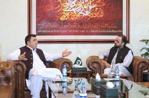 Federal Minister for Overseas Pakistanis and Human Resource Development, Chaudhry Salik Hussain met with JUI-F leader Zahid Akram Durrani.