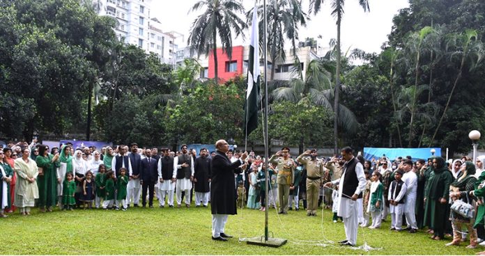 Pakistan's High Commissioner (Designate) to Bangladesh, Imran Haider hoisting the national flag to mark Pakistan's Independence Day at the High Commission