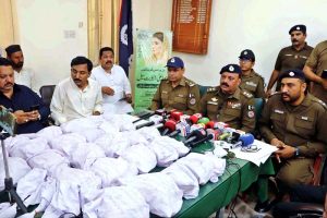 SP (Investigation) Syed Jamshed Ali Shah addressing a press conference, about the seized 20 kilograms of ice drug worth Rs. 20 million from three smugglers by police