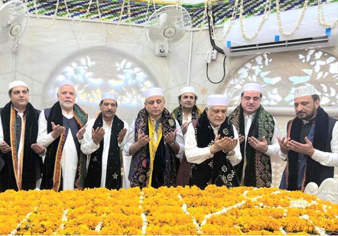 Deputy Prime Minister and Foreign Minister, Senator Mohammad Ishaq Dar, Federal Minister for Communications Abdul Aleem Khan and others are offering 