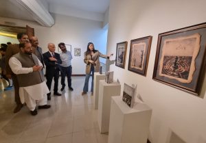 Aurangzeb Khichi highlights role of young artists in preserving cultural heritage at PNCA exhibition