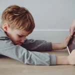 Need stressed to keep children away from cell phone screens