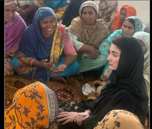 CM visits flood relief camp in Kasur, meets women, children