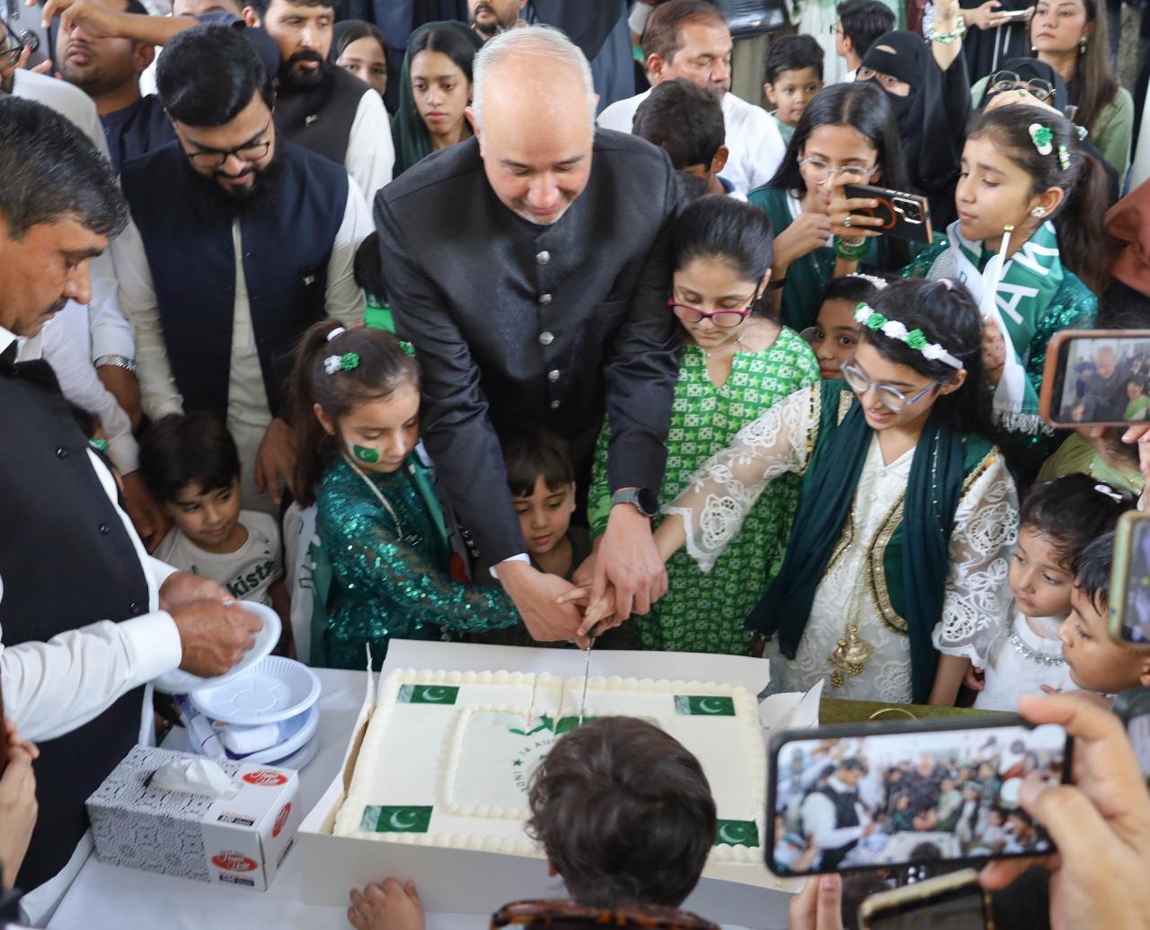 Diplomatic missions celebrate Pakistan's 79th Independence Day with traditional zeal