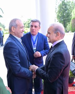PM warmly receives Iranian President; given a guard of honour 