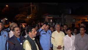 IG Rizvi, chamber representatives pay tribute to police martyrs at Melody Chowk