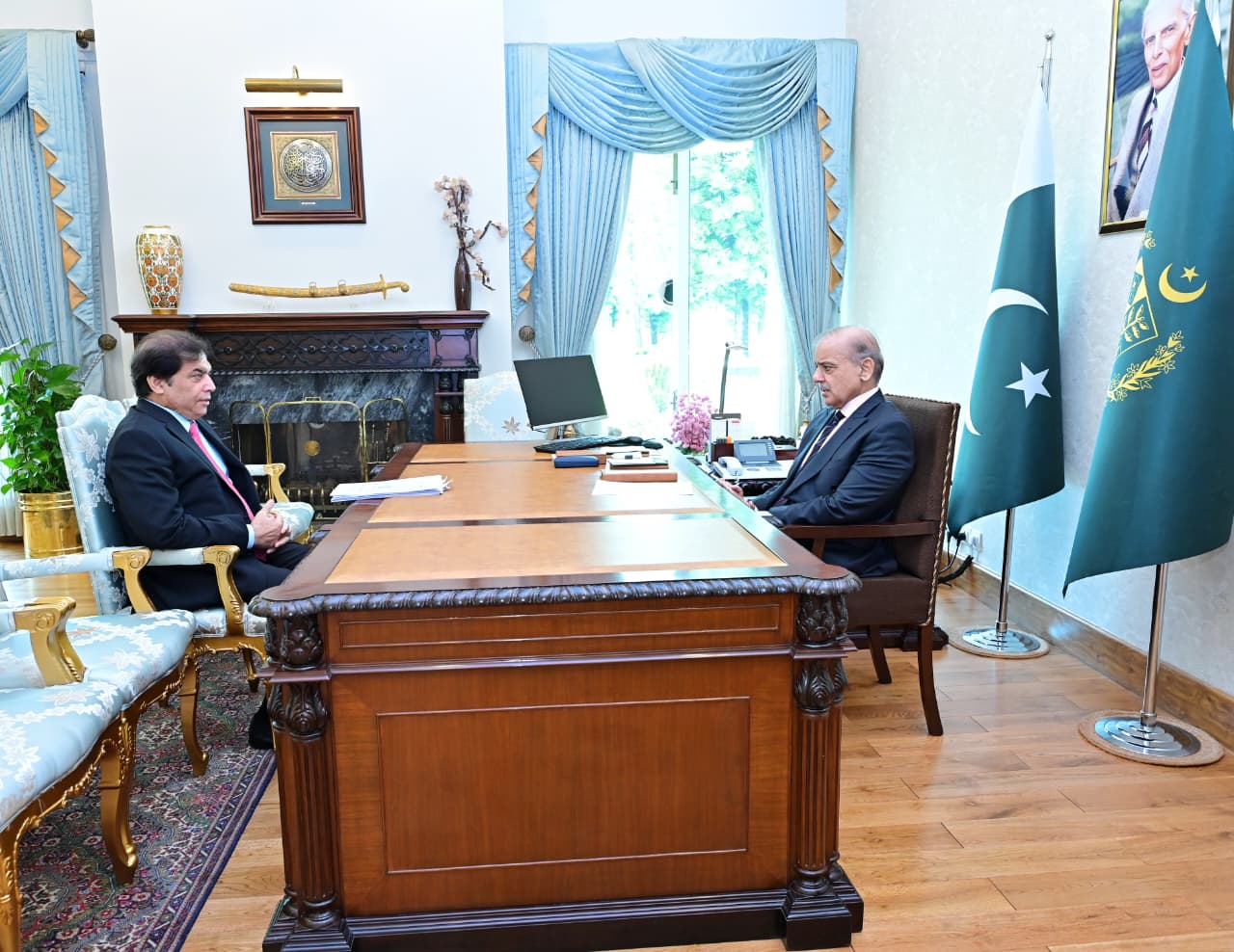 Ministers Hanif Abbasi, Ali Pervaiz Malik call on Prime Minister