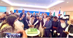 British Pakistanis celebrate 78th Independence Day in Luton