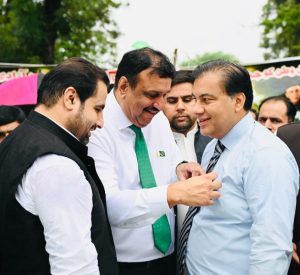 CDA Chief hoists flag, kicks off Islamabad’s Independence Day festivities