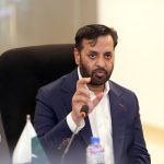 Kamal visits Flood Emergency Operations Cell at NIH