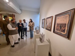 Aurangzeb Khichi highlights role of young artists in preserving cultural heritage at PNCA exhibition