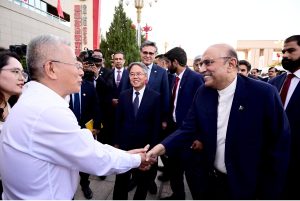 President Zardari visits Kashgar University