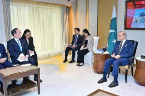 Minister for Industry and Information Technology of People's Republic of China, Li Lecheng calls on Prime Minister Muhammad Shehbaz Sharif