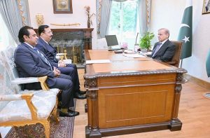 Chairman OPF Qamar Raza and Managing Director OPF Afzaal Bhatti called on Prime Minister Muhammad Shehbaz Sharif.