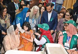 A girl is vaccinated during the National Vaccination Campaign against cervical cancer at Girls College F-7/4. The campaign, which runs from September 15 to 25, 2025, across Punjab, Sindh, Islamabad, and Azad Jammu and Kashmir, offers free HPV (Human Papillomavirus) vaccines to all girls, aged 9 to 14. HPV is the primary cause of cervical cancer.