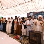 Peer Muhammad Badar e Alam jan offers Dua during the Eid Milad Un Nabi (PBUH) procession at G-7