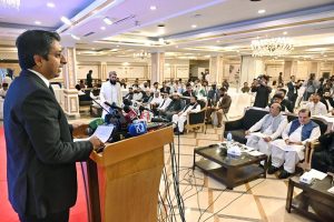 Federal Minister for Religious Affairs and Interfaith Harmony Sardar Muhammad Yousaf cutting ribbon to pre launch of the 3rd Pakistan Hajj & Umrah Exhibition 2025