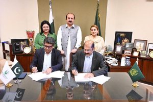 Chairman Prime Minister's Youth Programme, Rana Mashhood Ahmad Khan, witnesses the signing of a LOI between PASHA and the Prime Minister's Youth Programme in federal capital
