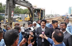 The spokesperson for the Ministry of Information and Broadcasting for Sindh, Barrister Raja Khaleeq uz Zaman Ansari talking to media during visit the Green Line BRT service further expansion site on M.A. Jinnah Road.