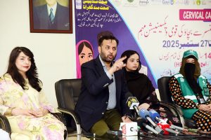 Lady Health Workers administering an HPV vaccine to the daughter of Federal Health Minister, Syed Mustafa Kamal, at the DRAP Office as part of efforts to counter propaganda against vaccination