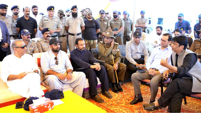 Federal Minister for Communications Abdul Aleem Khan, Senior Punjab Minister Maryam Aurangzeb, and provincial ministers inspect flood-affected portions of the Multan M-5 Motorway. Secretary Communications, Chairman NHA, Commissioner Multan, and senior officials briefed them on restoration efforts