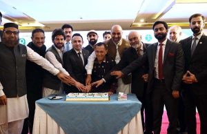 National Coordinator to the Prime Minister on Tourism, Sardar Yasir Ilyas Khan, cutting a cake on the 3rd World Tourism Day during the Pakistan International Tourism Investment Conference 2025, themed “Tourism and Sustainable Transformation”, at a local hotel.