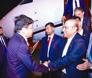 President arrived in Shanghai as part of his ongoing visit to China. On arrival at the airport, the President was received by Mr. Chen Qun, Vice Chairman of the Chinese People's Political Consultative Conference (CPPCC) Shanghai.