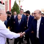 President Asif Ali Zardari being welcomed by Kashgar University Party Secretary Mr Ding Bangwen, faculty and students during his visit to the University