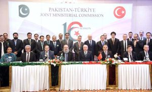 Commerce Minister Jam Kamal Khan and Türkiye’s Minister of National Defense Yaşar Güler shake hands after signing the Protocol of the 16th Türkiye–Pakistan Joint Economic Commission, reaffirming commitment to stronger trade and economic partnership.