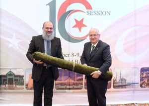Commerce Minister Jam Kamal Khan and Türkiye’s Minister of National Defense Yaşar Güler shake hands after signing the Protocol of the 16th Türkiye–Pakistan Joint Economic Commission, reaffirming commitment to stronger trade and economic partnership.