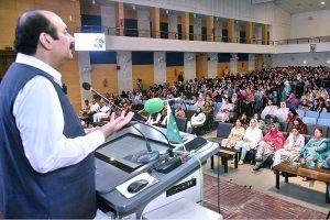 Chairman Prime Minister’s Youth Programme Rana Mashhood Ahmad addressing an Interactive Session with Students on Youth Development & Leadership at Lahore College for Women University