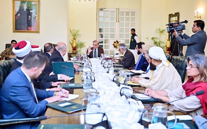 Advisor to the Palestinian President on Religious Affairs and Chief Justice of the Shariat Court of Palestine, Mahmoud Siddiqui Alhabash calls on Prime Minister Muhammad Shehbaz Sharif