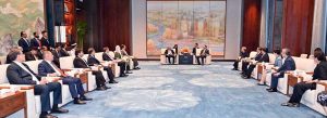 President Asif Ali Zardari with First Lady Bibi Aseefa Bhutto Zardari and Chairman Bilawal Bhutto Zardari in a meeting with Shanghai CPC Secretary Chen Jining.