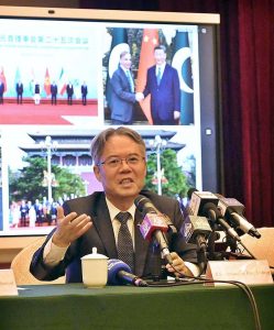 Chinese Ambassador Jiang Zaidong and Advisor to the Prime Minister, Zafar Uddin Mahmood, briefing the media on Prime Minister Shehbaz Sharif’s visit to China, the SCO Tianjin Summit, and the 80th anniversary of the victory in the World Anti-Fascist War.