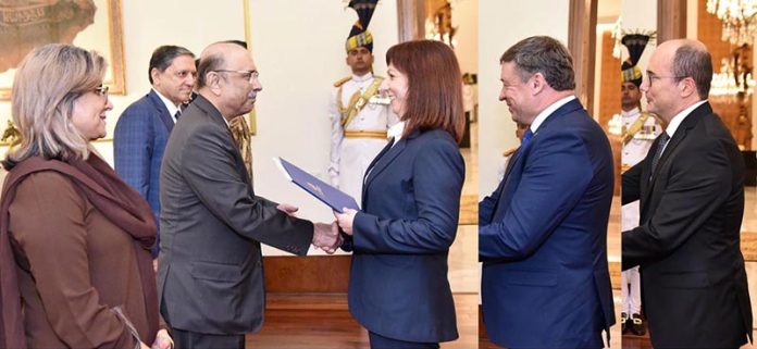 H.E. Mrs. Eleni Porichi, Ambassador-designate of the Hellenic Republic (Greece); H.E. Mr. Raimundas Karobalis, Ambassador-designate of the European Union; and H.E. Dr. Zoltan Varga, Ambassador-designate of the Republic of Hungary, presenting their credentials to President Asif Ali Zardari at Aiwan-e-Sadr