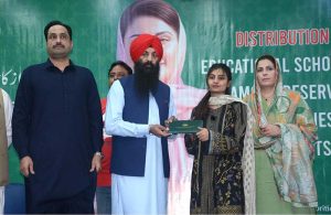 Provincial Minister for Minority Affairs, Sardar Ramesh Singh Arora, addressing during a ceremony to distribute educational scholarship cheques to minority students at DPS (DMC Hall)